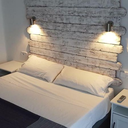 Domus Valencia Apartamentos Centro Frente A Torres De Serrano Eksteriør billede
