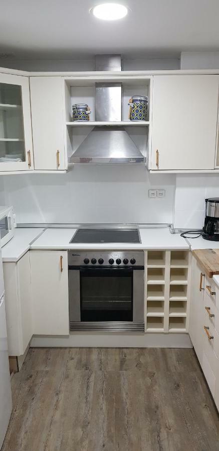 Domus Valencia Apartamentos Centro Frente A Torres De Serrano Eksteriør billede